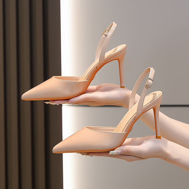 Sandal Strappy Heeled - รองเท้าส้นสูงแบบมีสายรัด สไตล์เซ็กซี่ สีนู้ด รุ่นใหม่ล่าสุดสำหรับผู้หญิง ปี 2025