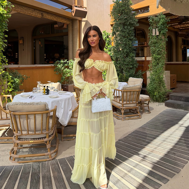 ชุดกระโปรงยาวสีเหลืองสไตล์วันห - Blouse Off Shoulder บทวิจารณ์และราคา