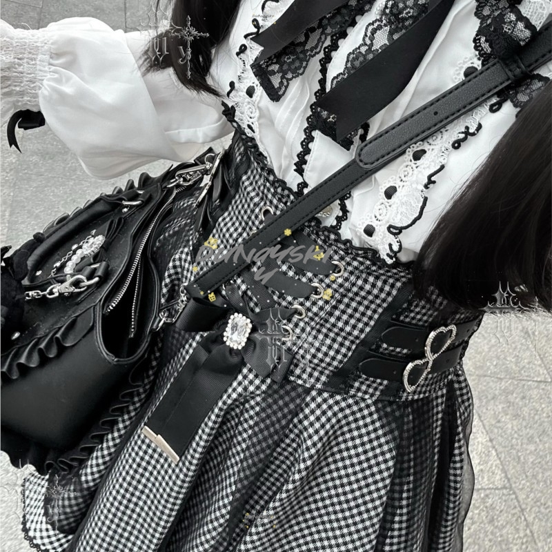 ชุดยูนิฟอร์มสไตล์ญี่ปุ่น Y2K ก - Blouse Off Shoulder บทวิจารณ์และราคา